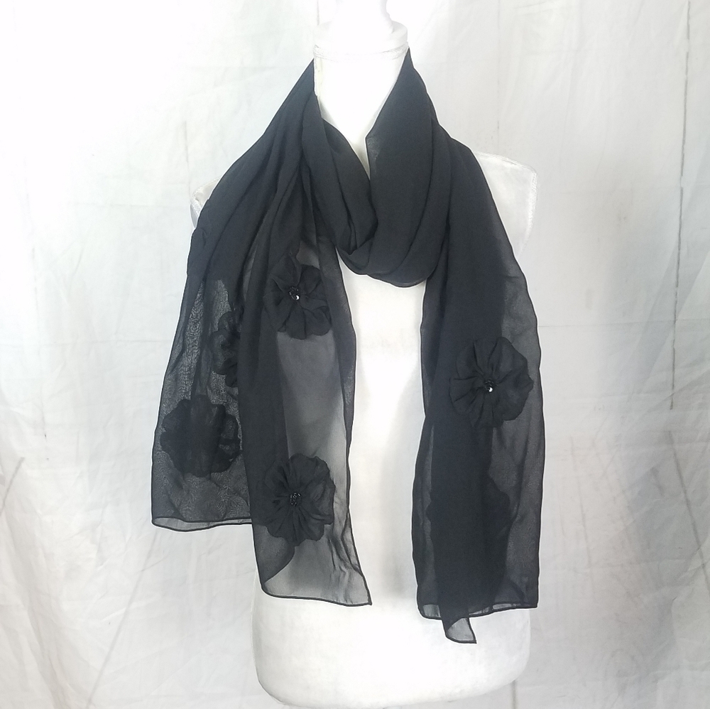 Cajon black sheer scarf